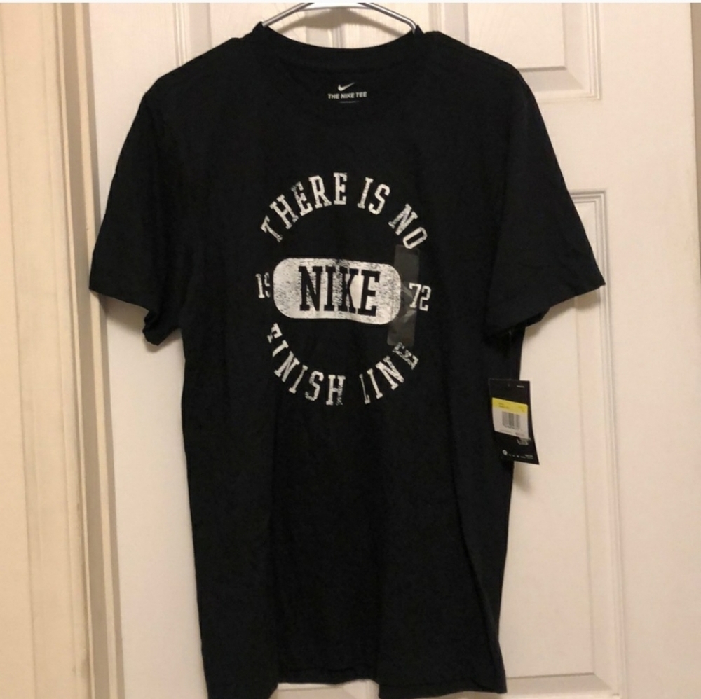 Nike womens black tshirt
